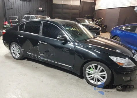 2011 Hyundai Genesis 4.6 z USA, uszkodzony, nr VIN KMHGC4DF1BU119601